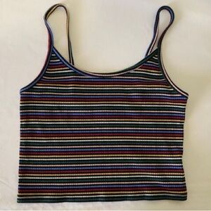 AE gojng out cute crop top for women/girls, still in great condition!